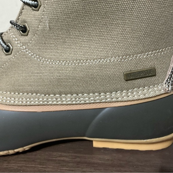 G.H. Bass & Co. Men\'s Duck Boots - Olive and Tan main image 5